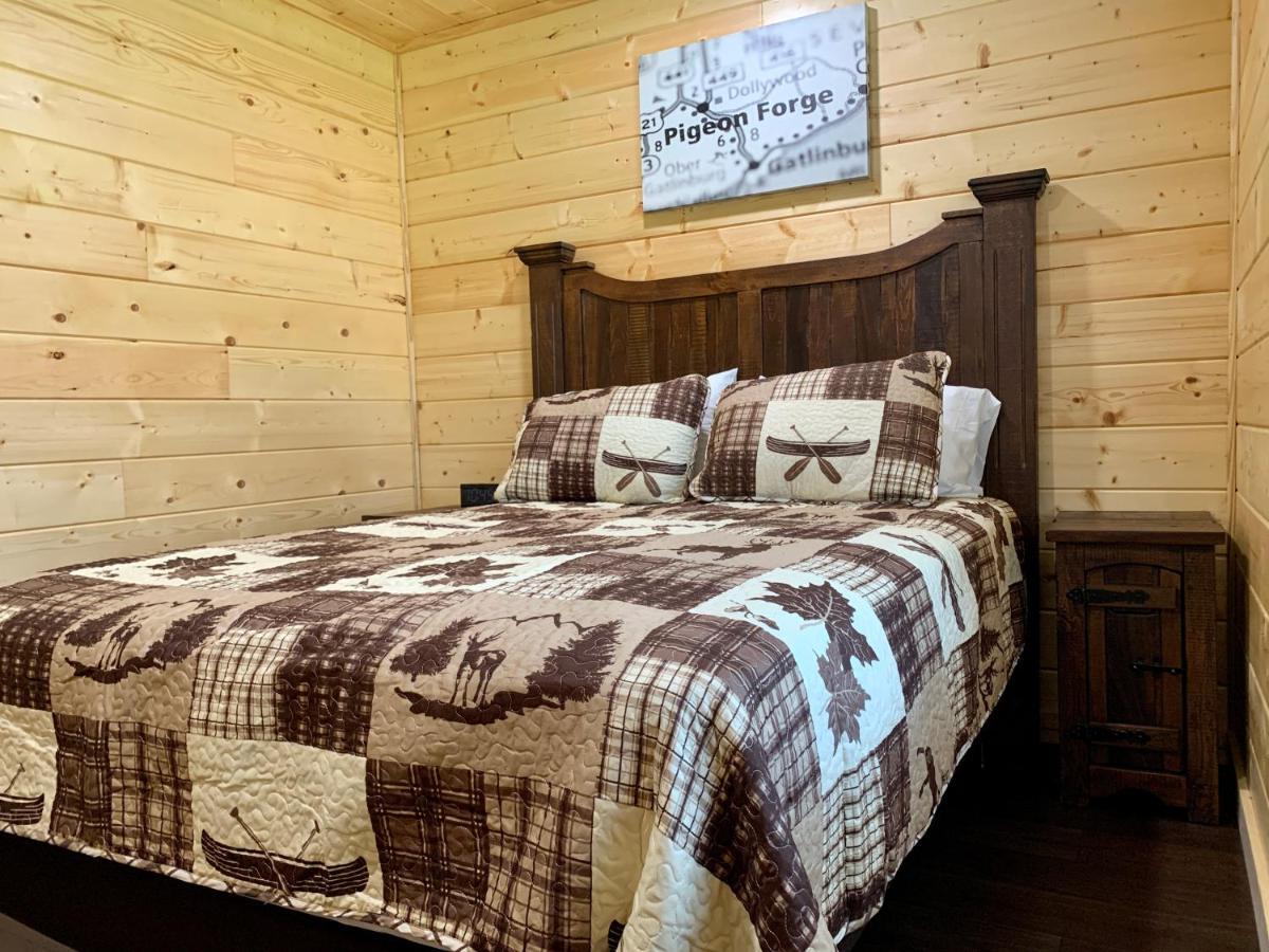 The Brick House: Brand New! 3 Bedroom Home With Private Driveway Pigeon Forge Exterior foto