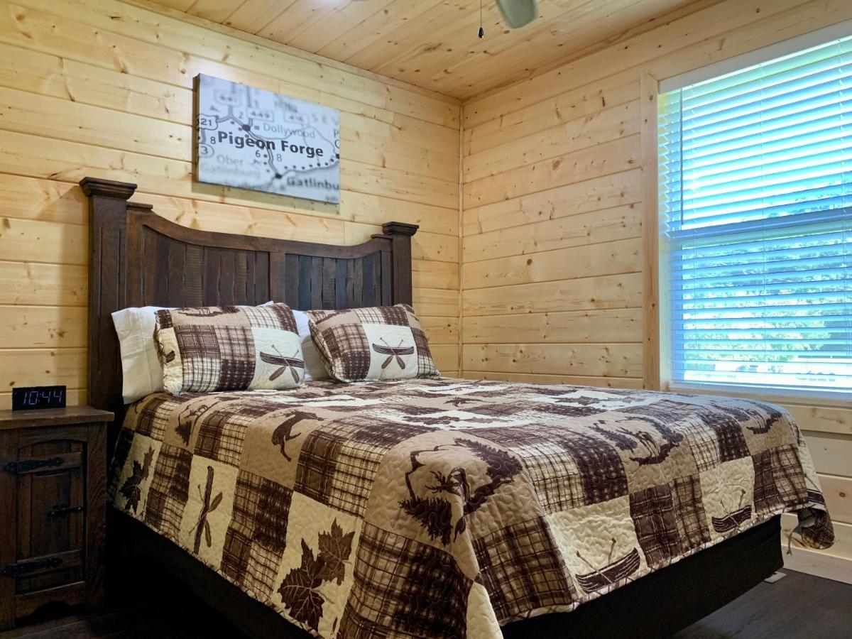 The Brick House: Brand New! 3 Bedroom Home With Private Driveway Pigeon Forge Exterior foto